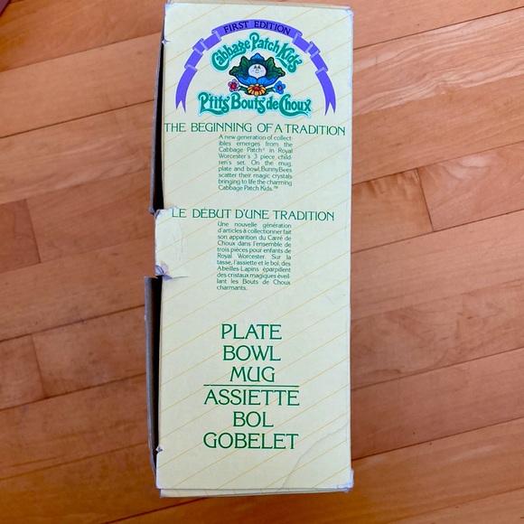 First Edition (1983) Royal Worcester Cabbage Patch Kids Plate Bowl Mug Set - Picture 4 of 8